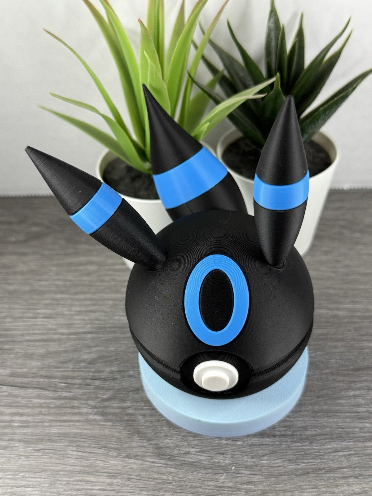 Pokemon TCG Shiny Umbreon Inspired 3D Printed Pokeball