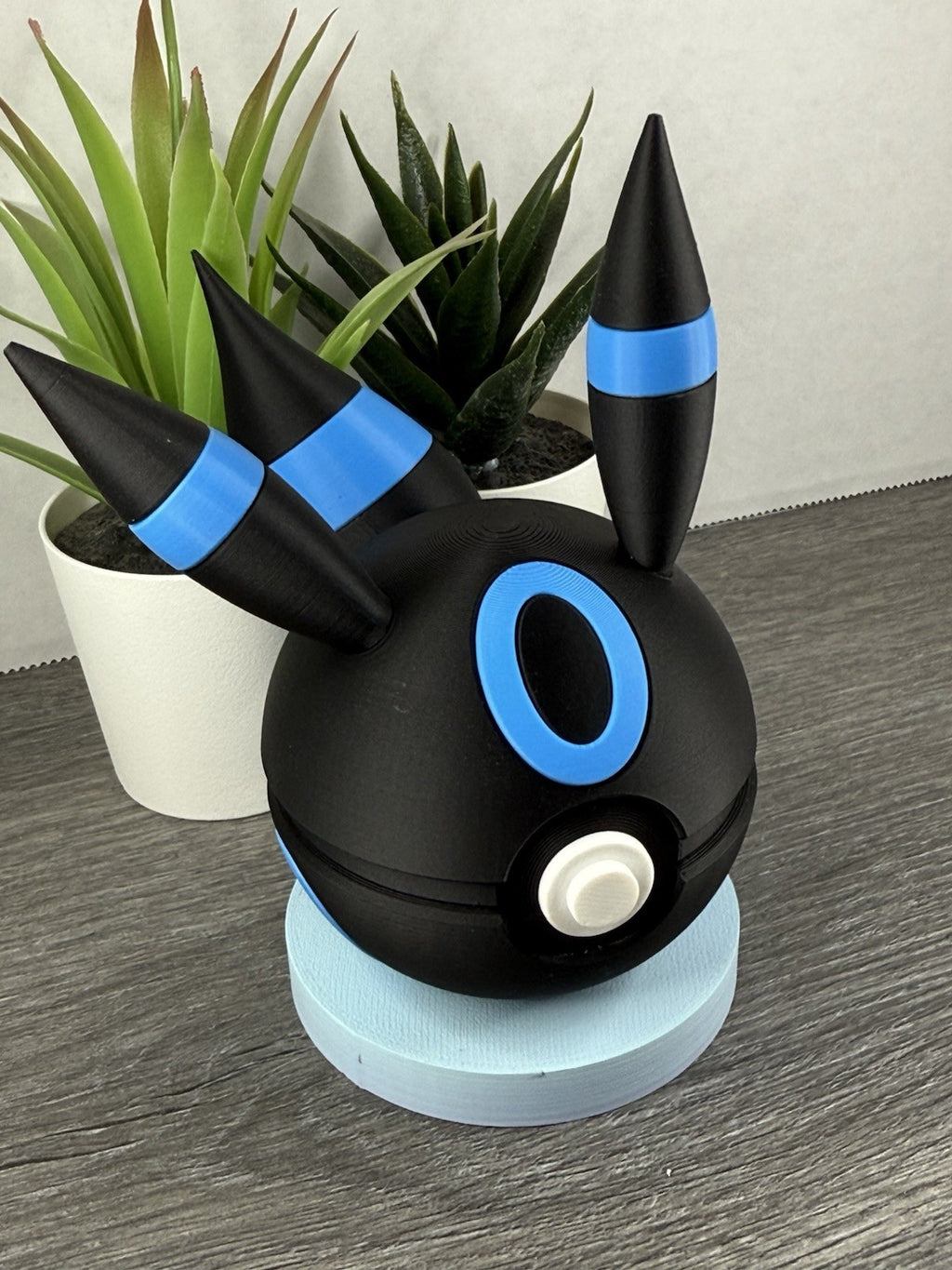Pokemon TCG Shiny Umbreon Inspired 3D Printed Pokeball