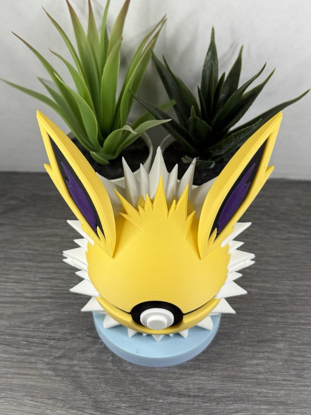 Pokemon TCG Jolteon Inspired 3D Printed Pokeball