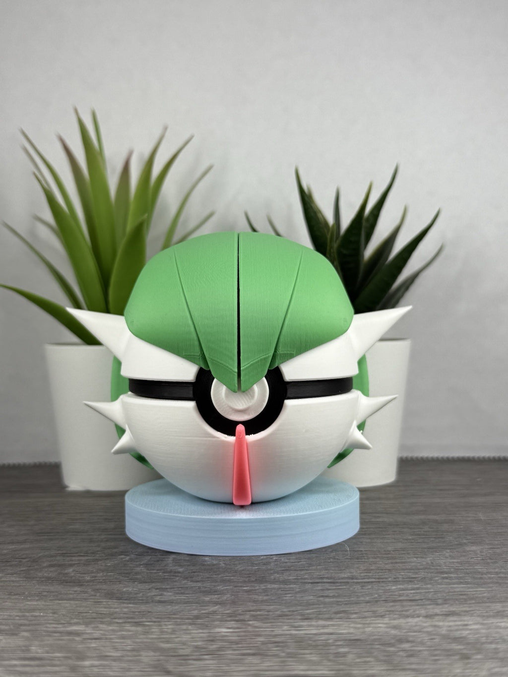 Pokemon TCG Gardevoir Inspired 3D Printed Pokeball