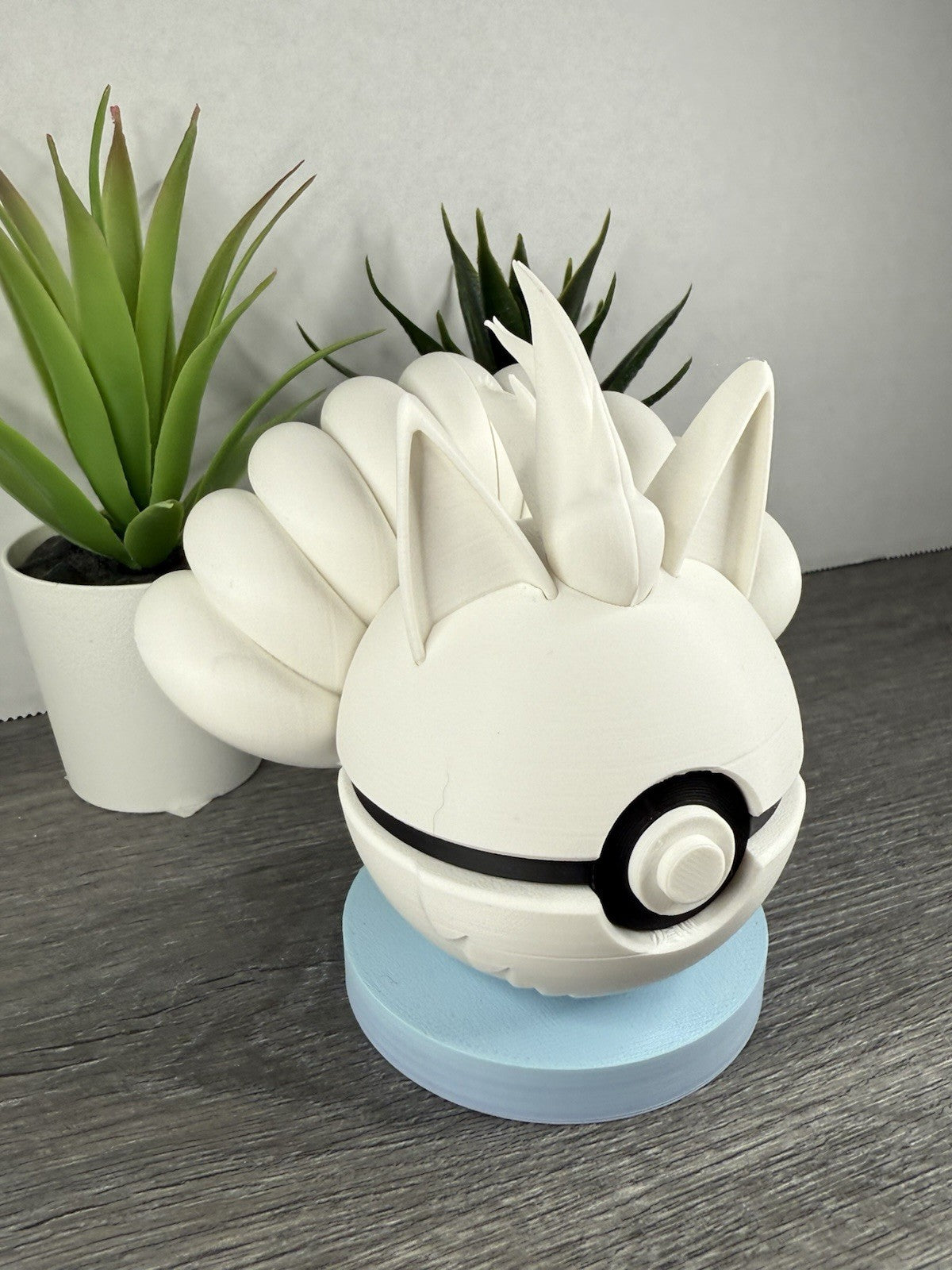 Pokemon TCG Shiny Ninetales Inspired 3D Printed Pokeball