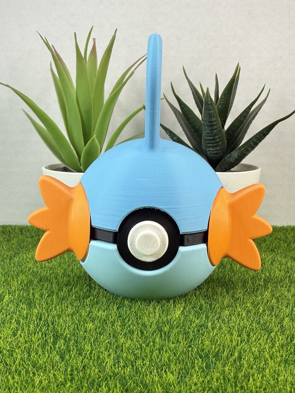 Pokemon TCG Mudkip Inspired 3D Printed Pokeball