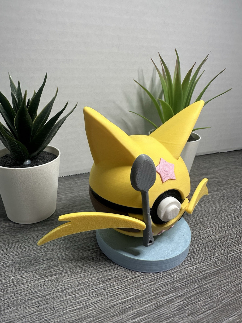 Pokemon TCG Kadabra Inspired 3D Printed Pokeball