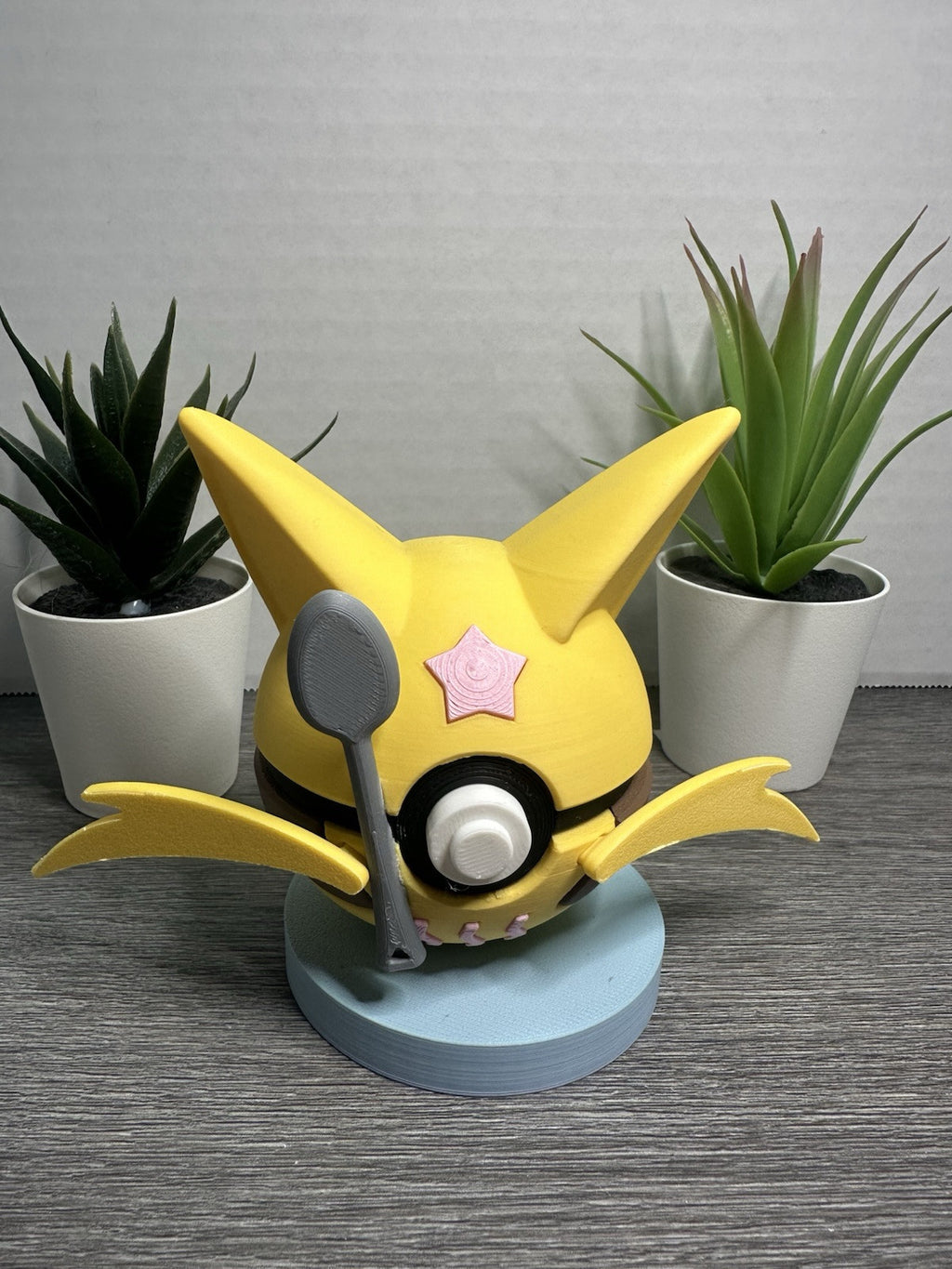 Pokemon TCG Kadabra Inspired 3D Printed Pokeball